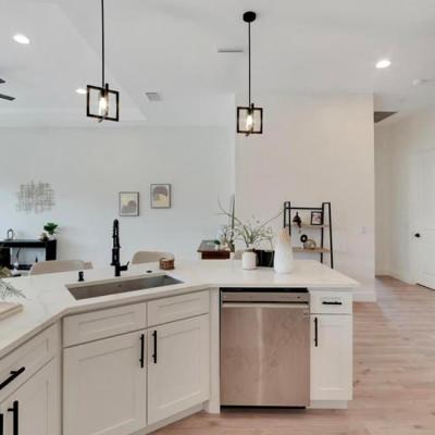 Interior Right Way Contractors 19